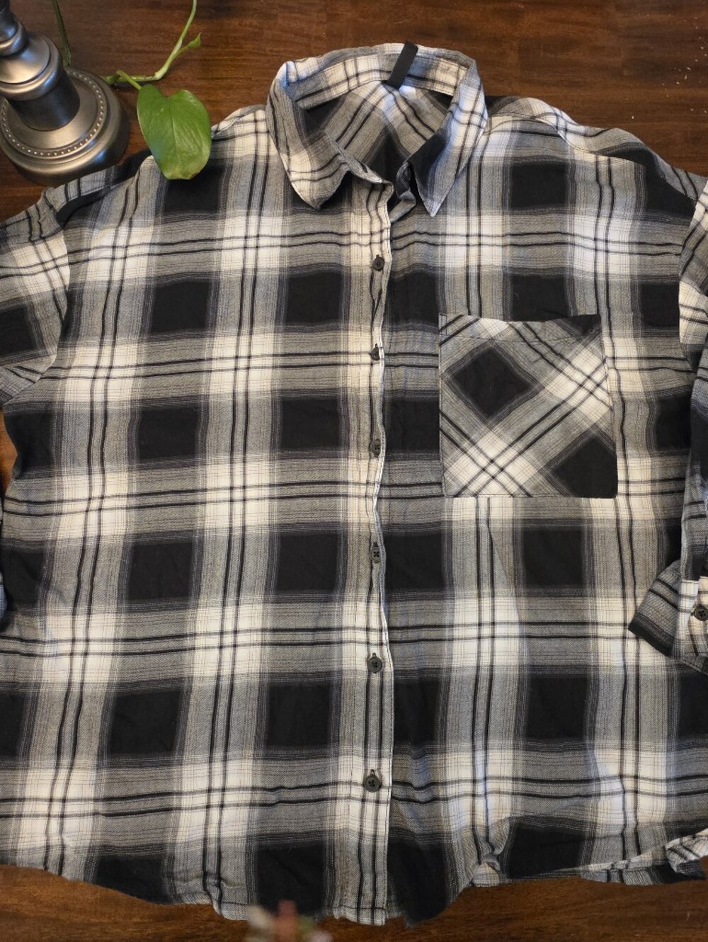 H&M Divided Black & White Plaid Flannel Button Up Shirt - Size Medium
